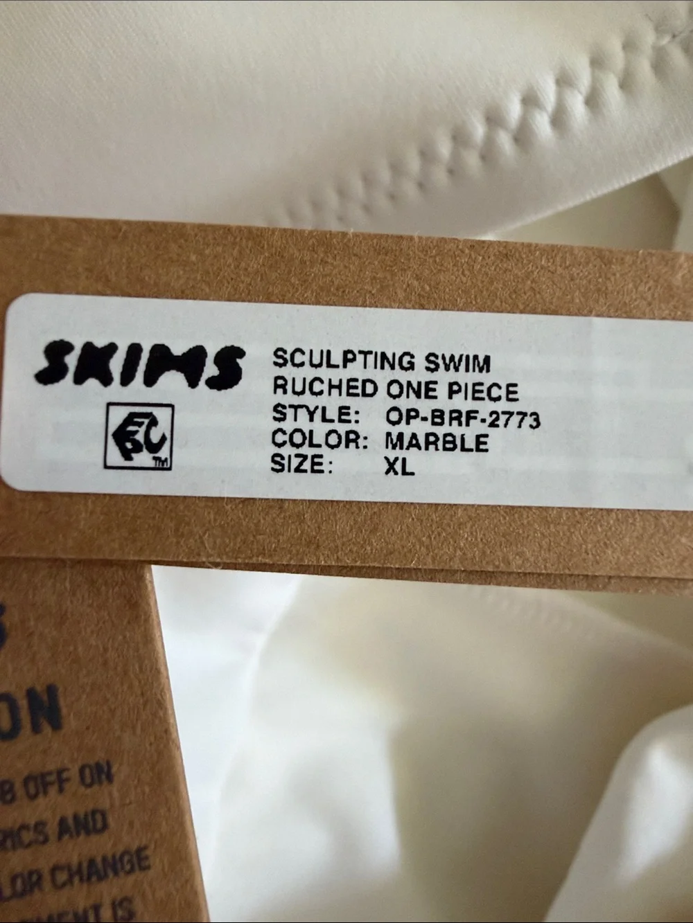 SKIMS Sculpting Swim Ruched One Piece Swimsuit Marble Size XL Cream